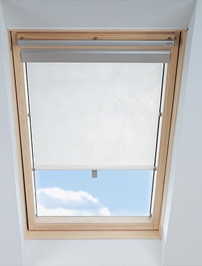 Itzala billige rullegardiner til VELUX vinduer